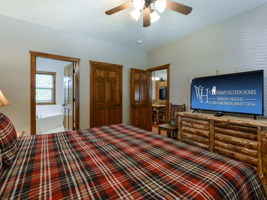 Lodge 243 Branson Exterior photo